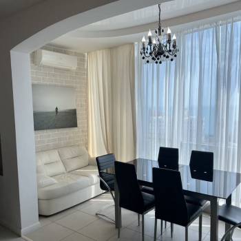 Продается 2-х комнатная квартира, 62 м²