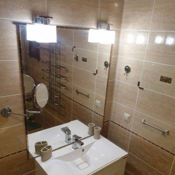 Продается 2-х комнатная квартира, 110 м²