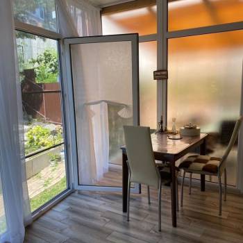 Продается 1-комнатная квартира, 36 м²