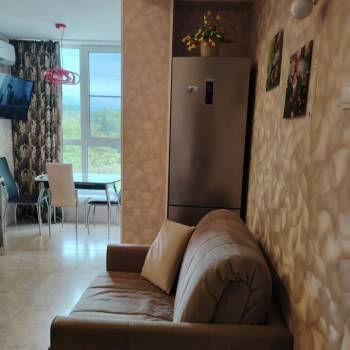 Продается 1-комнатная квартира, 44 м²