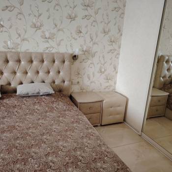 Продается 1-комнатная квартира, 44 м²