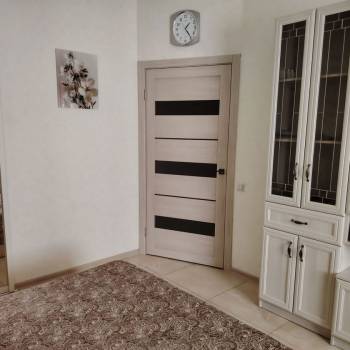 Продается 1-комнатная квартира, 44 м²