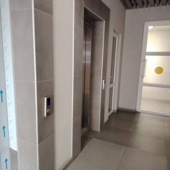 Продается 1-комнатная квартира, 44 м²
