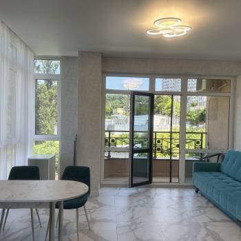 Сдается 1-комнатная квартира, 50 м²