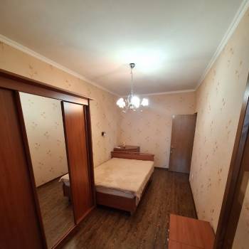 Сдается 2-х комнатная квартира, 70 м²