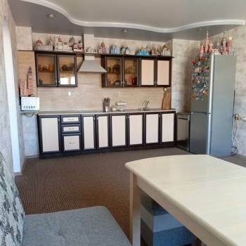 Сдается Многокомнатная квартира, 70 м²