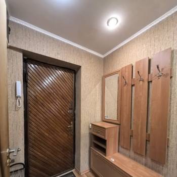 Продается 1-комнатная квартира, 30,5 м²