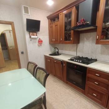 Сдается 2-х комнатная квартира, 55 м²