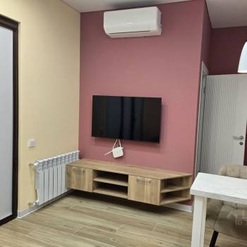 Сдается 1-комнатная квартира, 38 м²