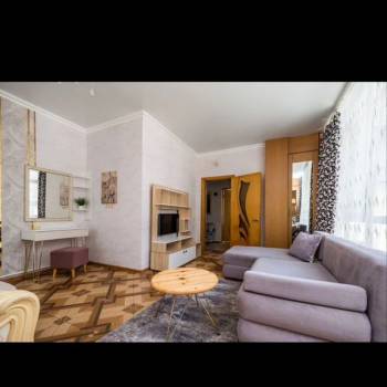 Продается 2-х комнатная квартира, 55 м²