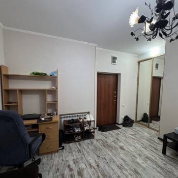 Сдается 2-х комнатная квартира, 78 м²