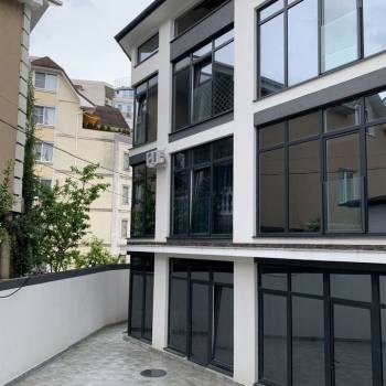 Продается 1-комнатная квартира, 14 м²
