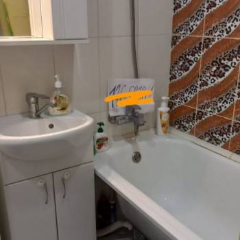 Продается 1-комнатная квартира, 30 м²