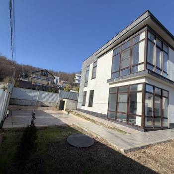 Продается Дом, 184 м²