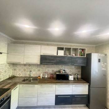 Продается 1-комнатная квартира, 40 м²