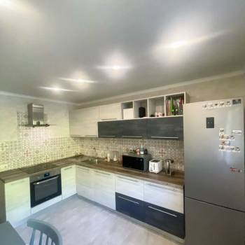 Продается 1-комнатная квартира, 40 м²