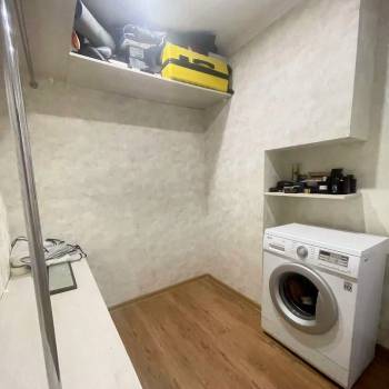Продается 1-комнатная квартира, 40 м²