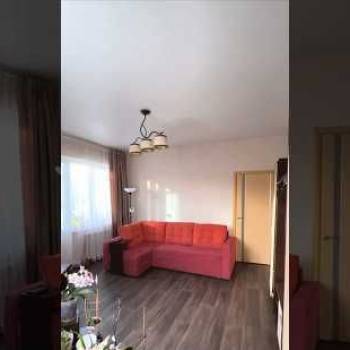 Продается 1-комнатная квартира, 48 м²
