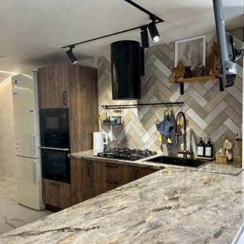 Сдается 2-х комнатная квартира, 60 м²