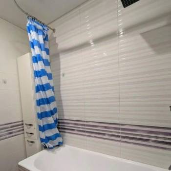 Сдается 1-комнатная квартира, 57,3 м²
