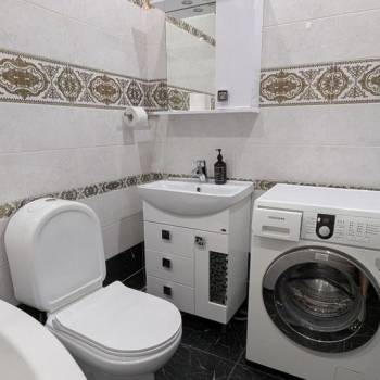 Сдается 2-х комнатная квартира, 64 м²