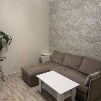 Сдается 2-х комнатная квартира, 40 м²