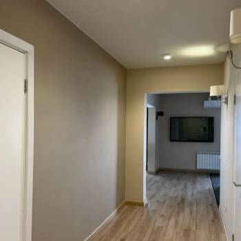 Продается 2-х комнатная квартира, 102 м²