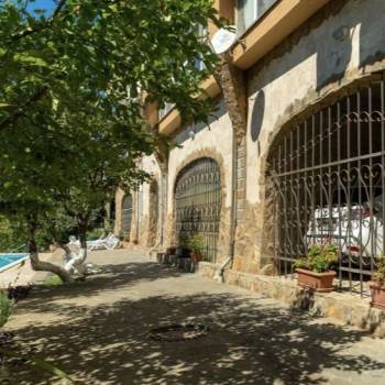 Продается 2-х комнатная квартира, 65 м²