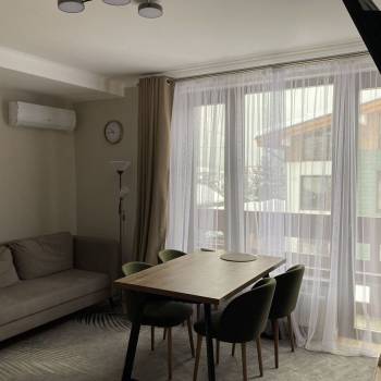 Сдается Многокомнатная квартира, 64 м²