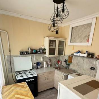 Продается 1-комнатная квартира, 28,8 м²