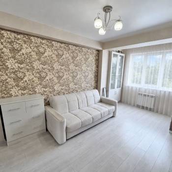 Продается 1-комнатная квартира, 34,8 м²