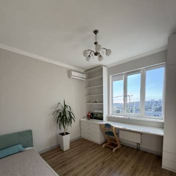 Продается 3-х комнатная квартира, 65 м²