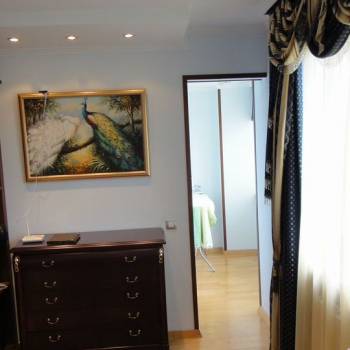 Сдается Многокомнатная квартира, 90 м²