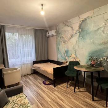 Продается 1-комнатная квартира, 27 м²