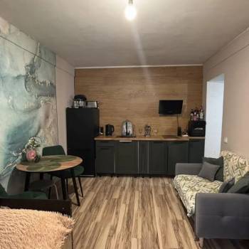 Продается 1-комнатная квартира, 27 м²