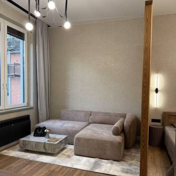 Сдается 1-комнатная квартира, 64 м²