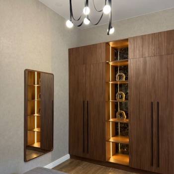 Сдается 1-комнатная квартира, 64 м²