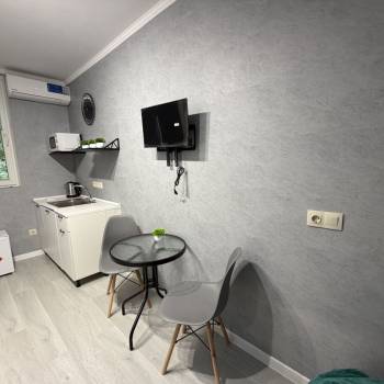 Продается 1-комнатная квартира, 13,4 м²