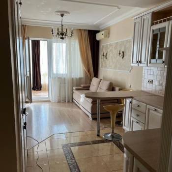 Сдается 2-х комнатная квартира, 125 м²