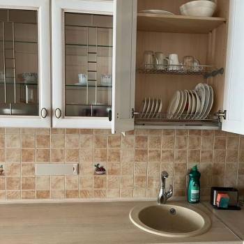 Сдается 2-х комнатная квартира, 125 м²
