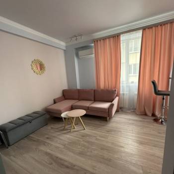 Продается 1-комнатная квартира, 36 м²