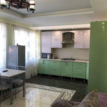Сдается 2-х комнатная квартира, 55 м²