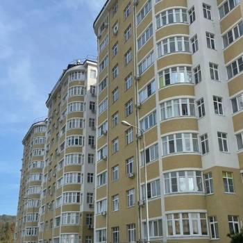 Продается 1-комнатная квартира, 54 м²