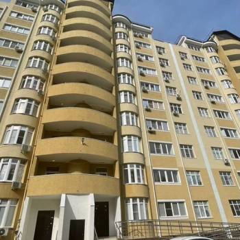 Продается 1-комнатная квартира, 54 м²