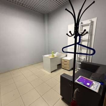 Сдается Нежилое помещение, 72 м²