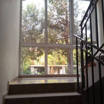 Продается 1-комнатная квартира, 42 м²