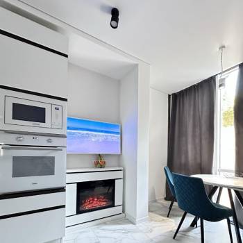 Продается 2-х комнатная квартира, 57 м²