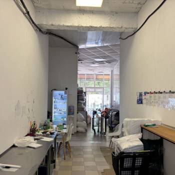 Сдается Нежилое помещение, 297,6 м²