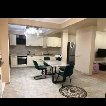 Сдается Многокомнатная квартира, 104 м²