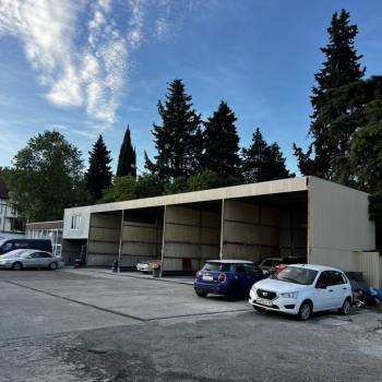 Сдается Нежилое помещение, 400 м²